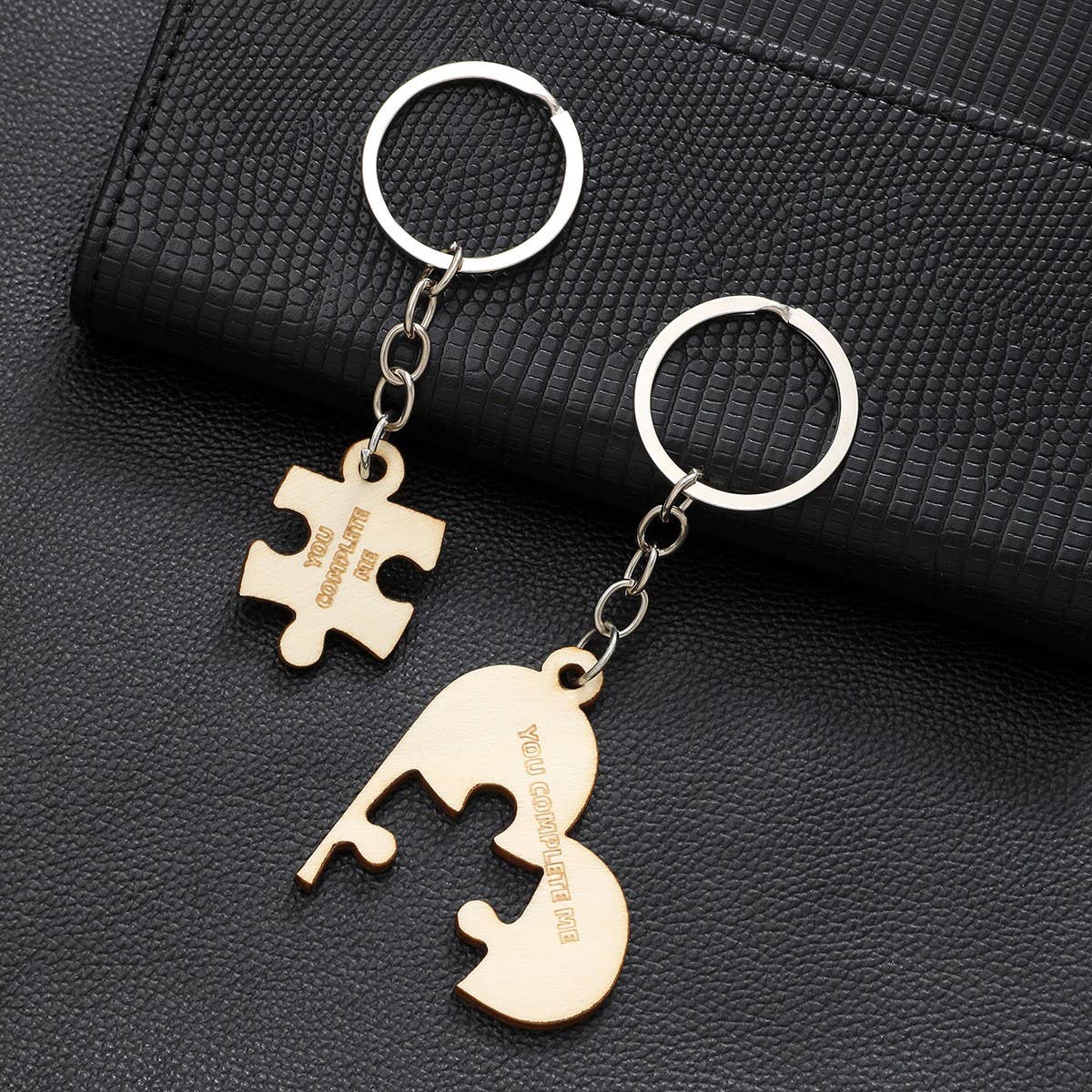 CREATIVE SMALL PENDANT PUZZLE WOODEN KEYCHAIN