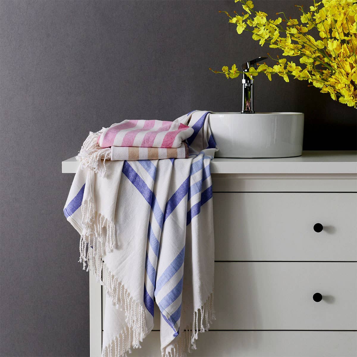 Lightweight Cotton Striped Beach Towel with Tassels