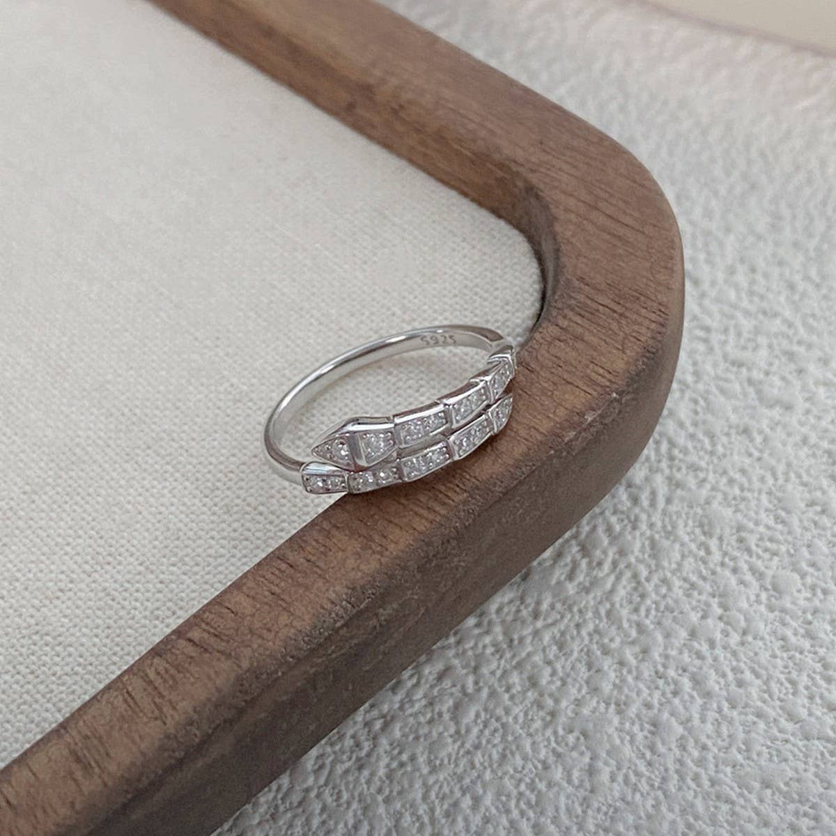 CWAJE4975_PERSONALITY, VERSATILE, SIMPLE OPEN RING