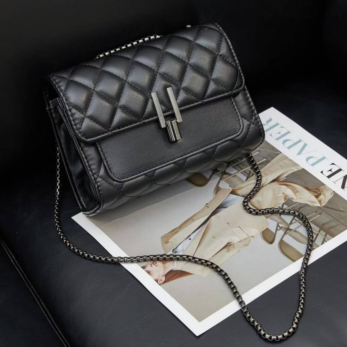 DIAMOND CHECKERED ONE SHOULDER CROSSBODY BAG_CUAB0178