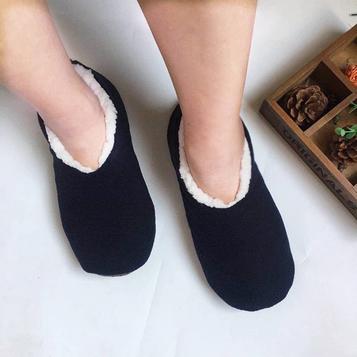 MEN'S HOME SOFT BOTTOM NON-SLIP WARM SOCKS