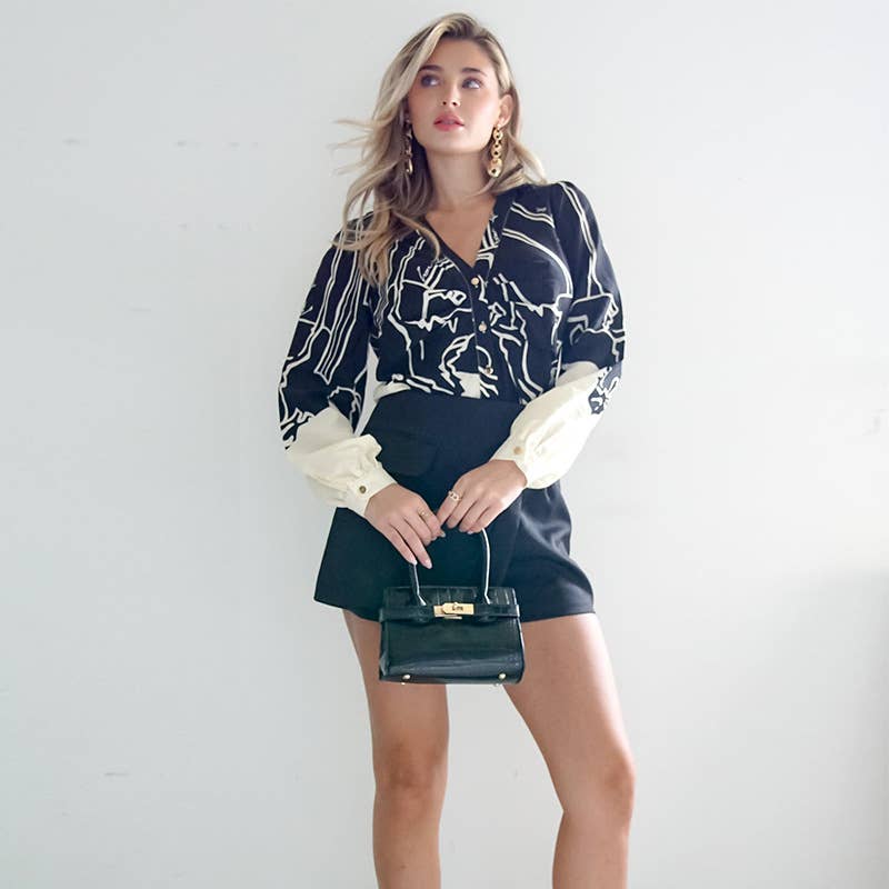 Abstract positioning printed long-sleeved commuter shirt