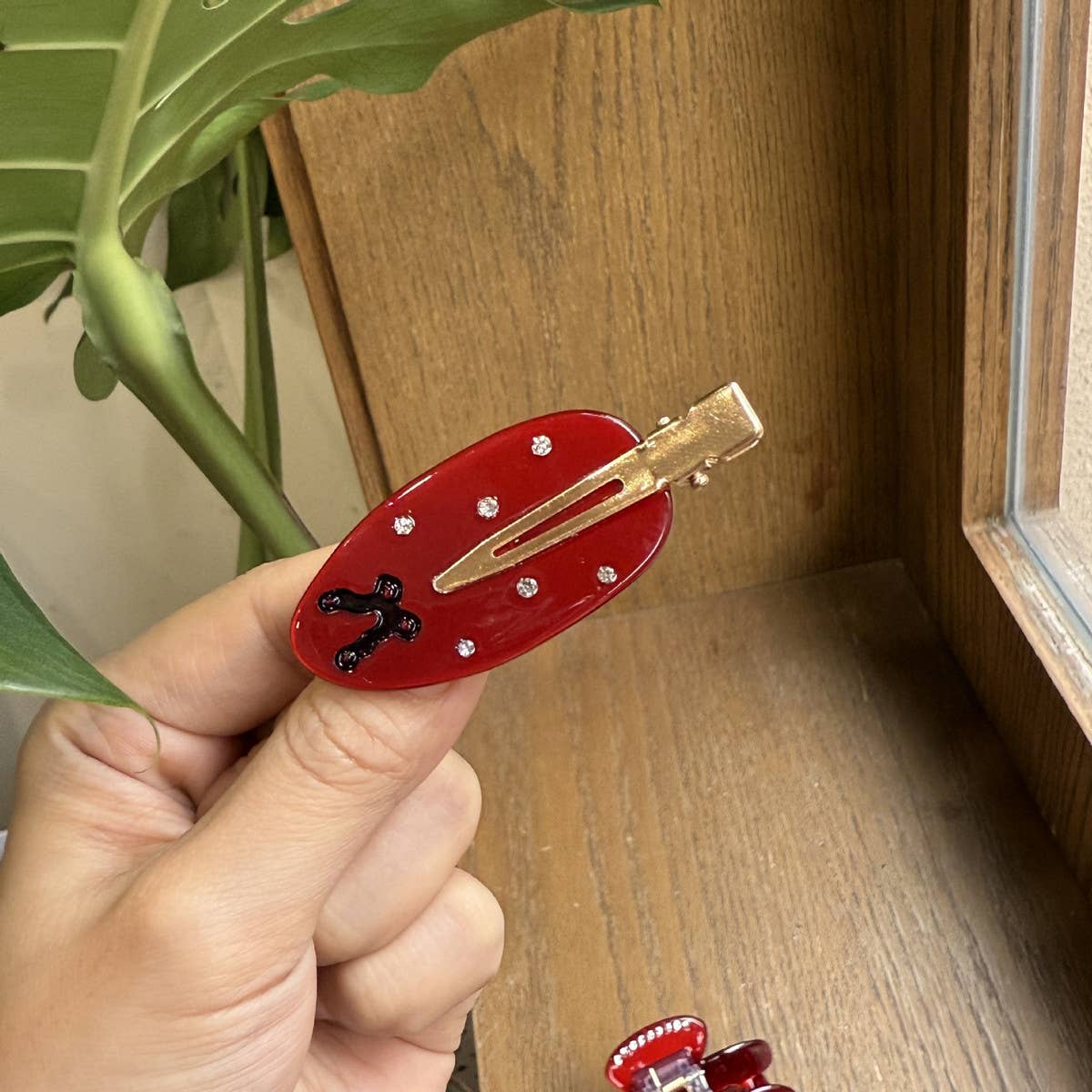 CWAHA4517_SEAMLESS DIAMOND DROP OIL BOW HAIR CLIP