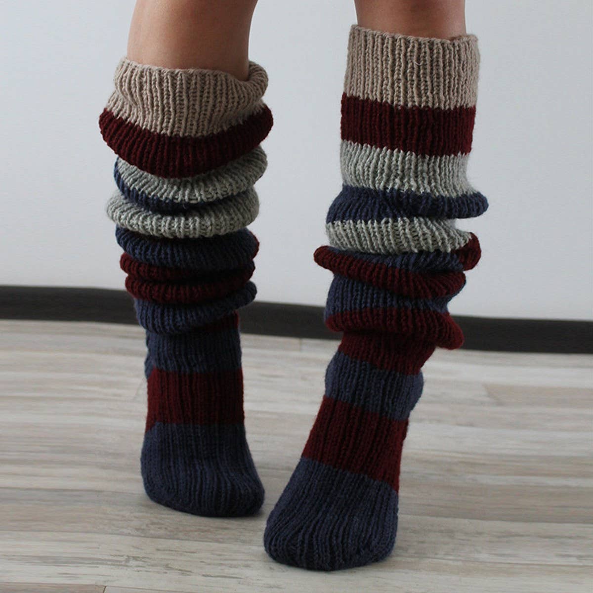 FASHION STRIPED LONG OVER-THE-KNEE SOCKS_CWMS0848