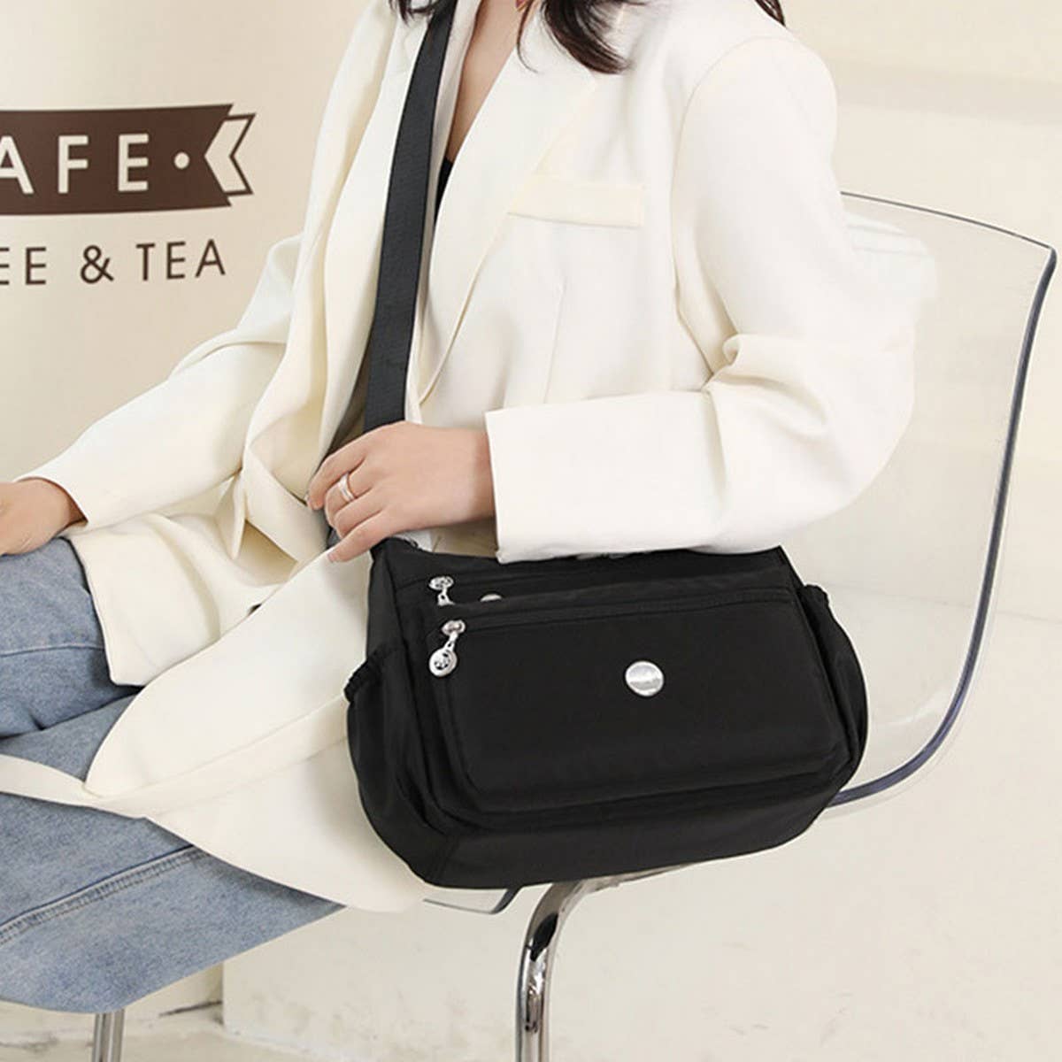 LARGE CAPACITY TRAVEL CROSSBODY SHOULDER BAG