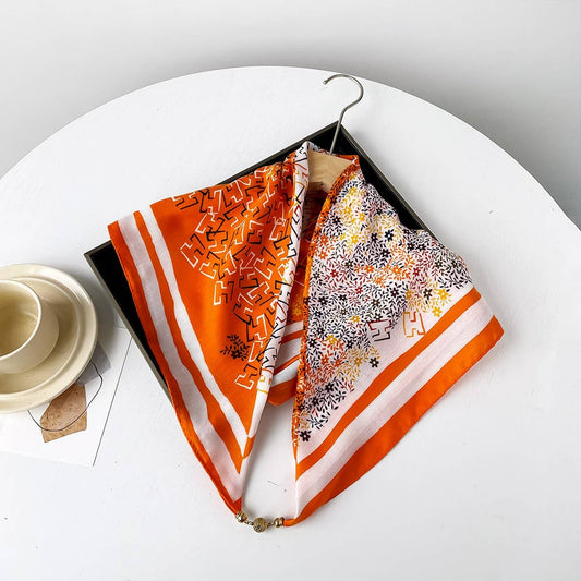 Magnetic Closure Scarf, Floral Triangle Neck Wrap