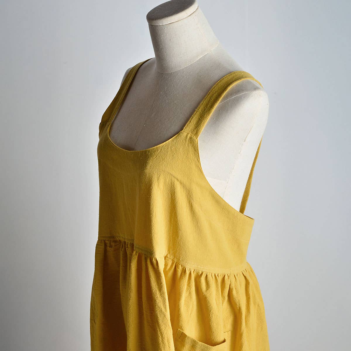 Solid color art cotton linen Aprons with pockets_CWMM3293