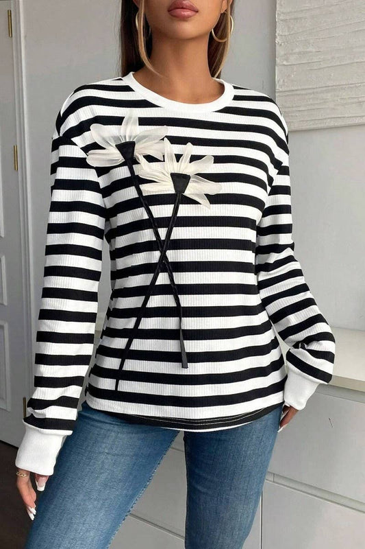 Cwttl2037_Long Sleeve Crew Neck Striped Floral Sweatshirt