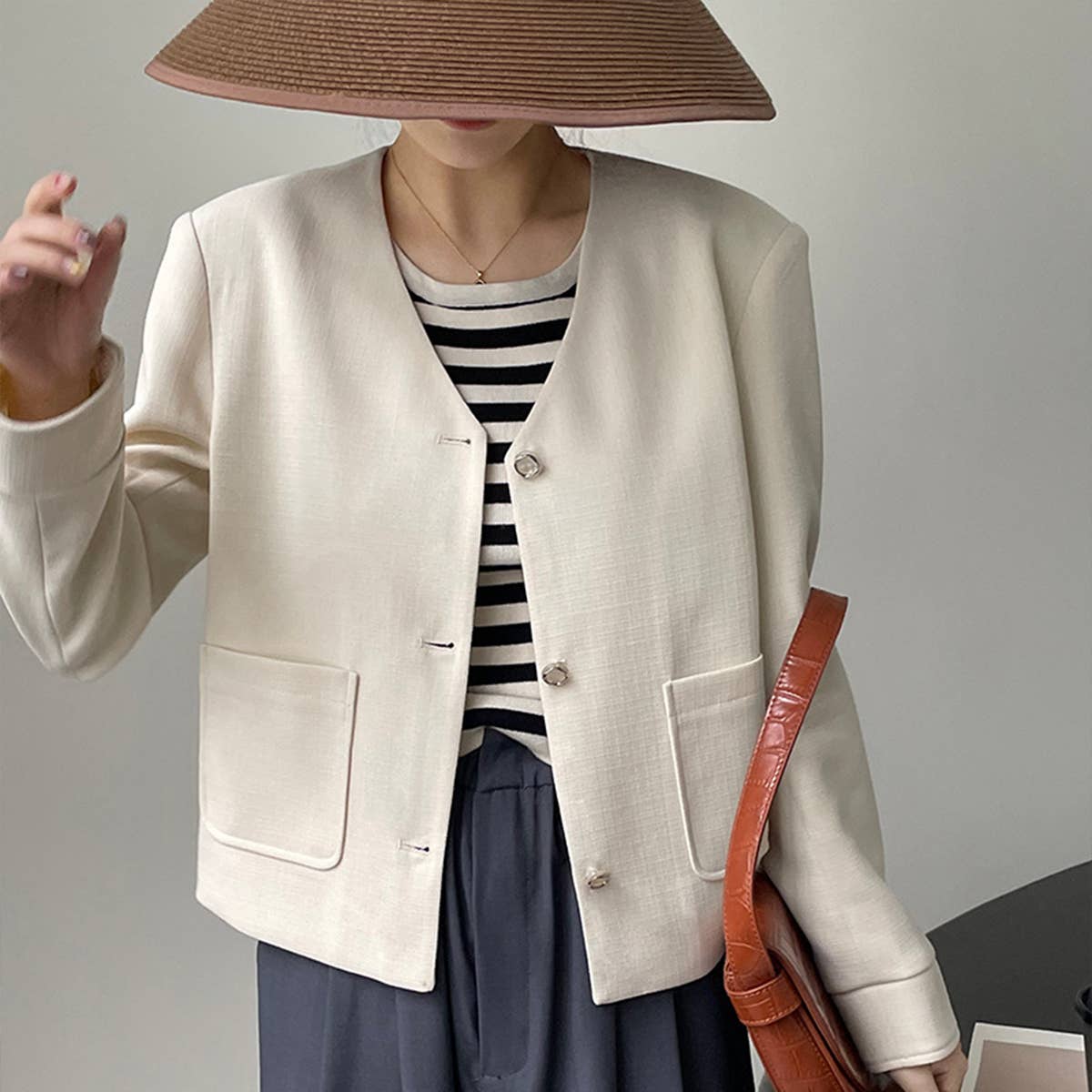 Small fragrance collarless suit jacket