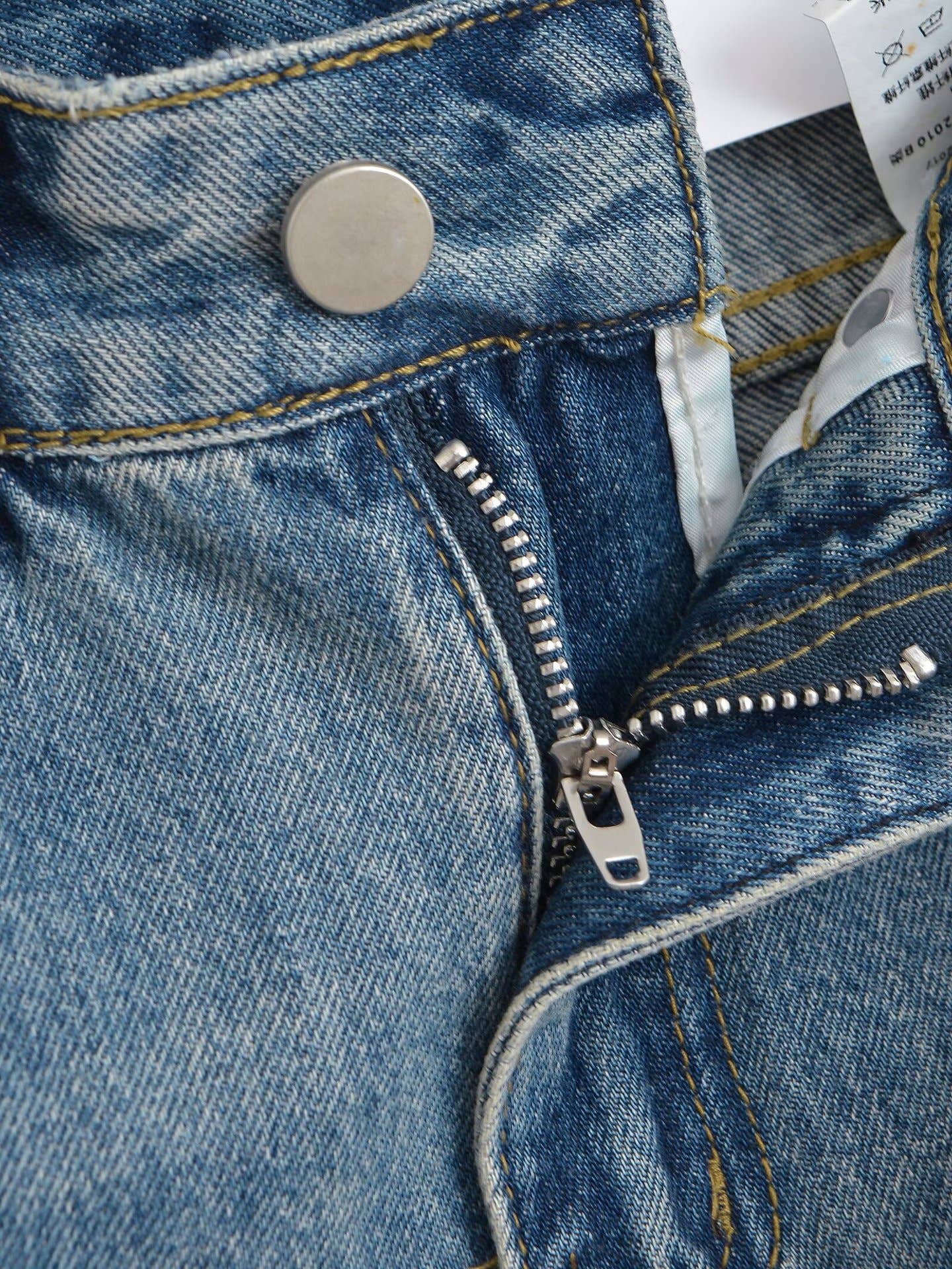 Retro, slightly flared pants, loose washed jeans