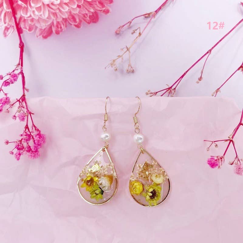 Geometric natural real dried flower earrings