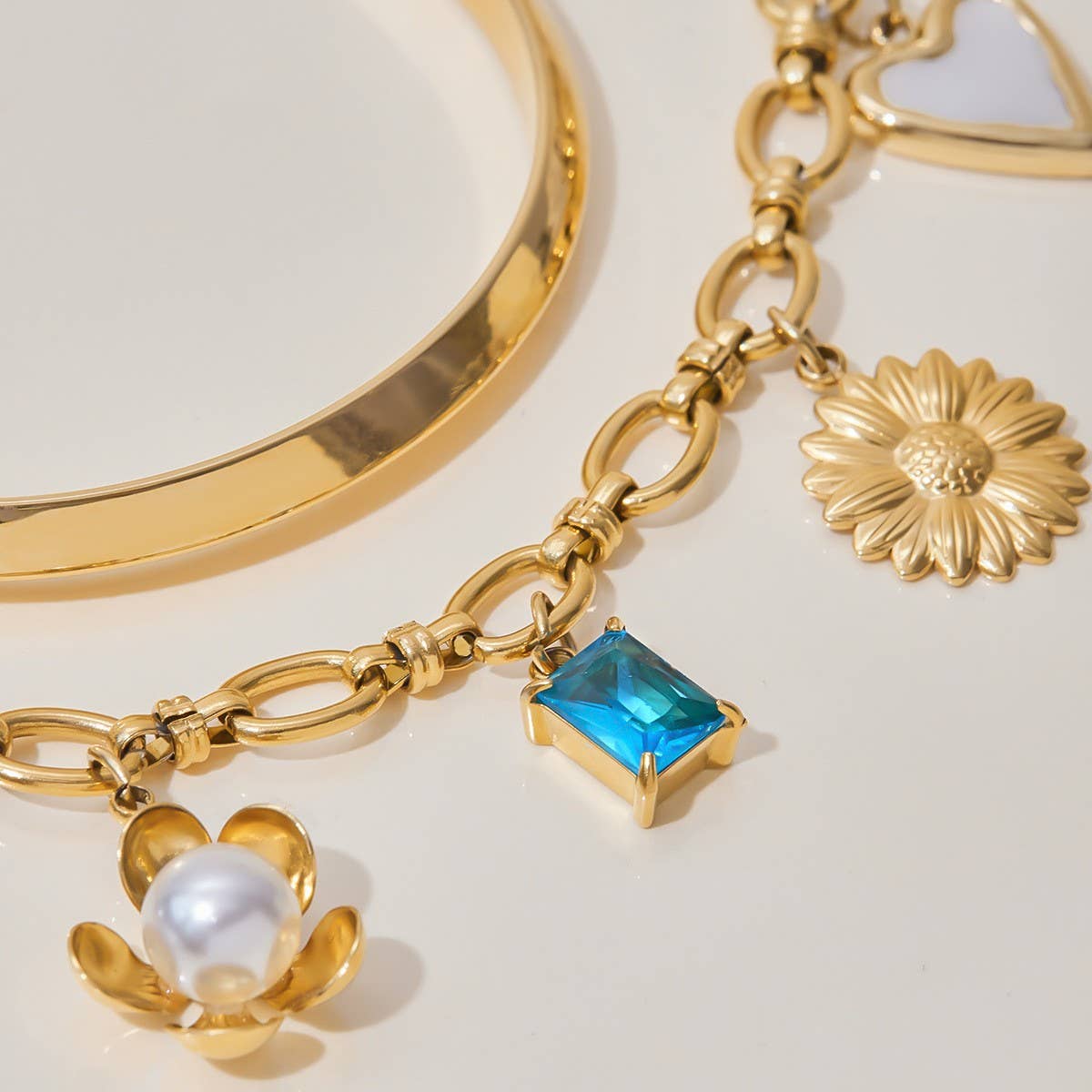 Vacation Pearl Heart & Flower Blue Bracelet