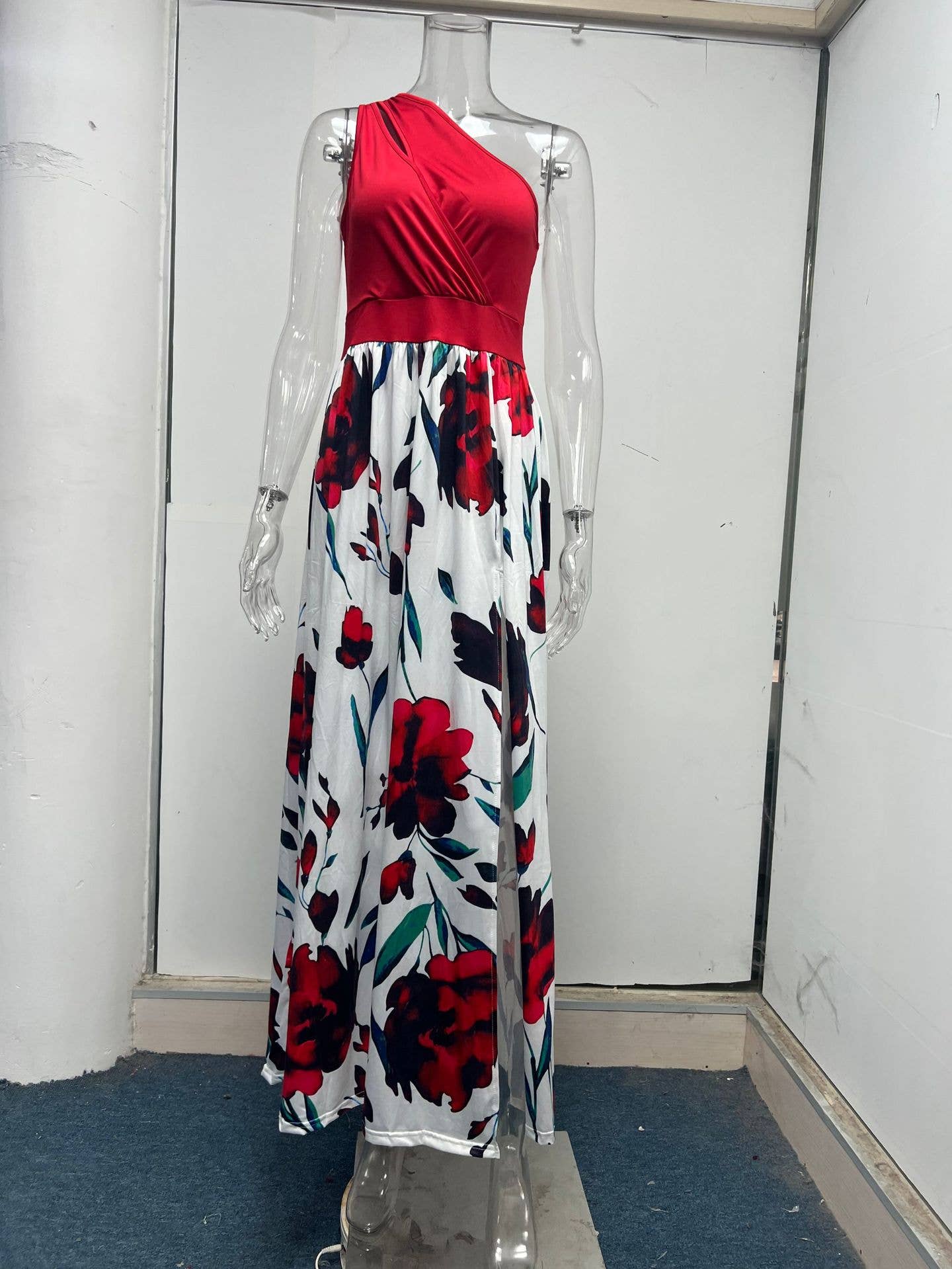 Sleeveless high-waisted slit dress elegant style