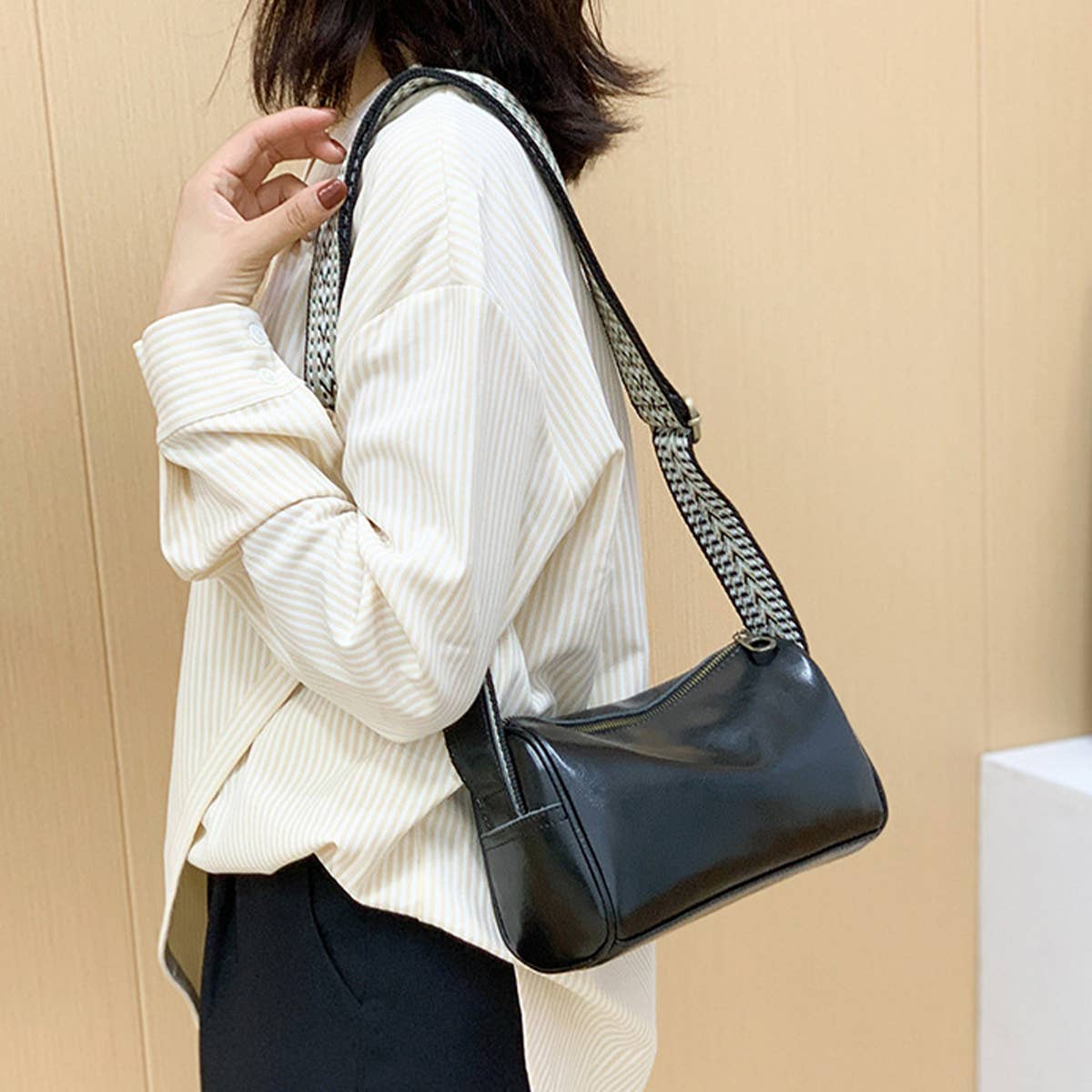 RETRO HIGH END SHOULDER CROSSBODY BAG_CWAB1812