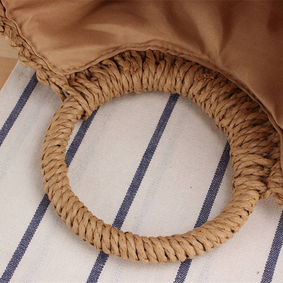 SEMI-CIRCLE HOLLOW STRAW BAG_CWAB2098