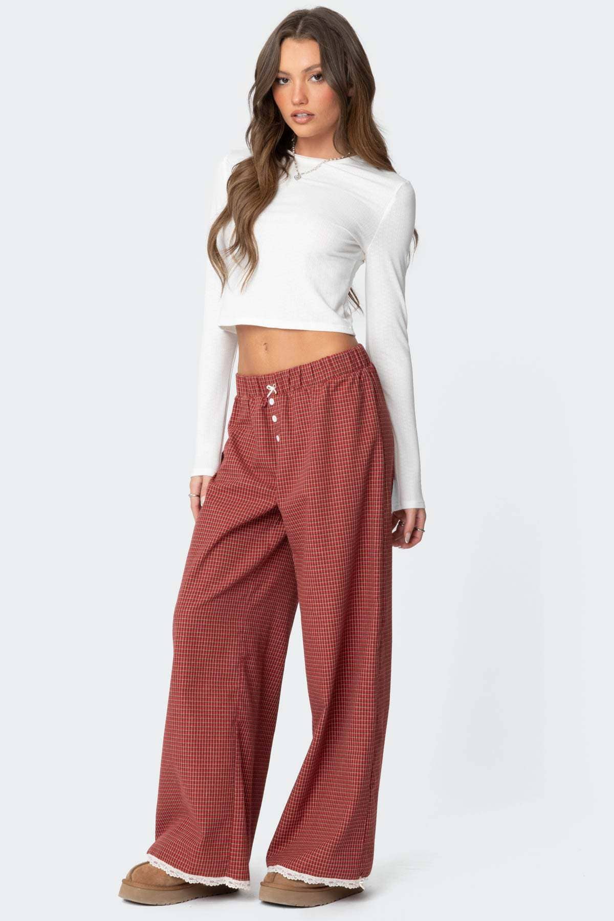 Straight-leg pants with country-style sub-print