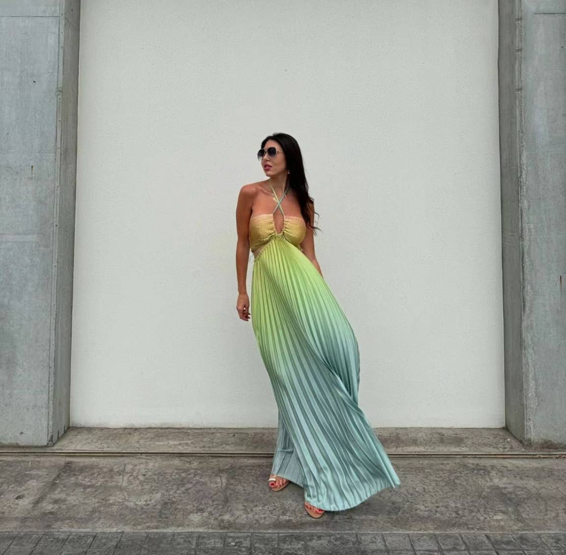 Gradient Halter Pleated Beach Vacation Dress