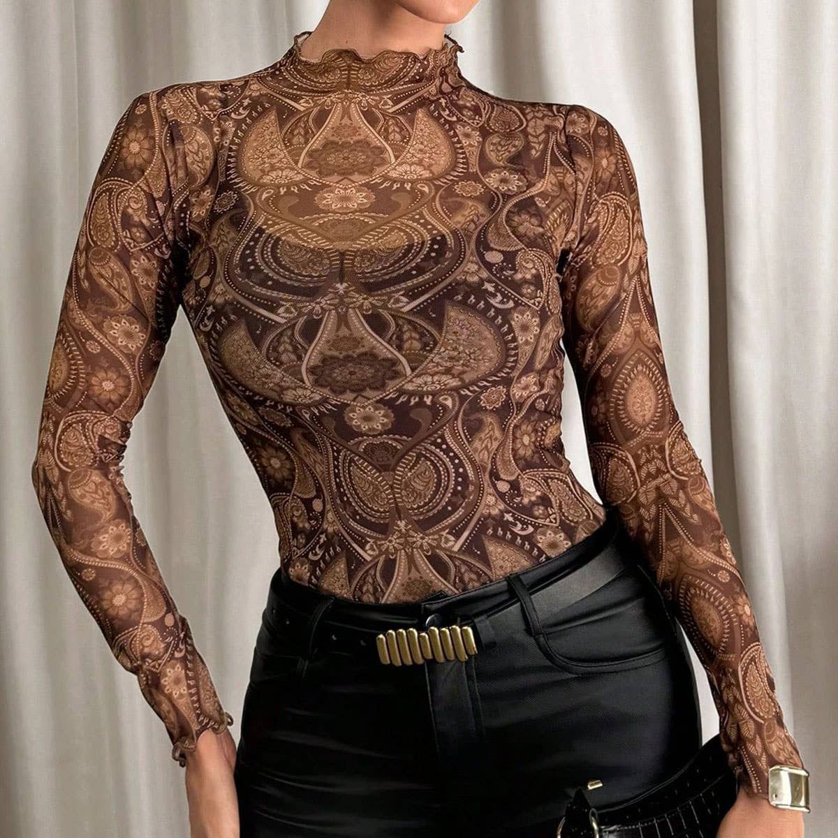 SEXY LEOPARD PRINT MESH FITTED T-SHIRT