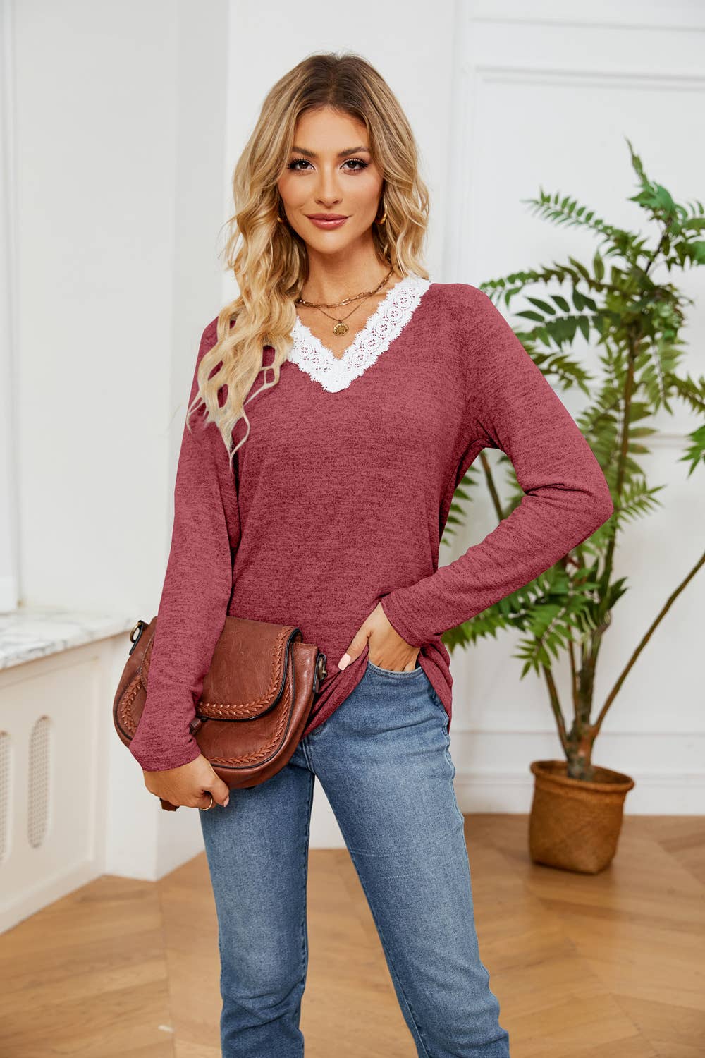Solid-color V-neck loose long-sleeved T-shirt
