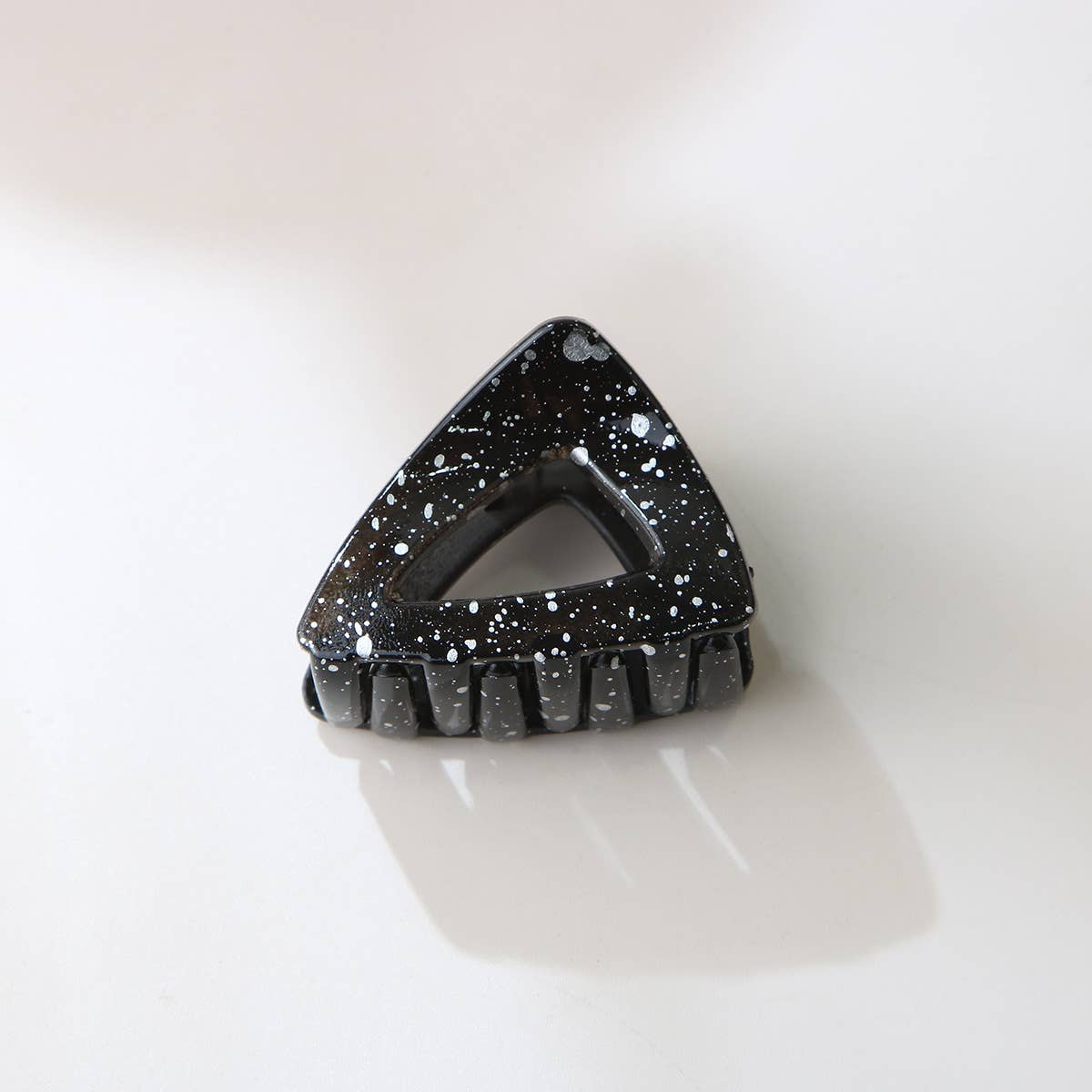 Simple ink-dripping high ponytail hair clip