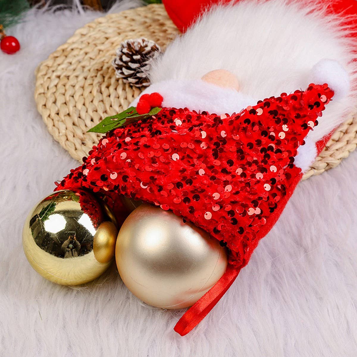 CREATIVE SEQUIN HAT CHRISTMAS STOCKING DECORATION