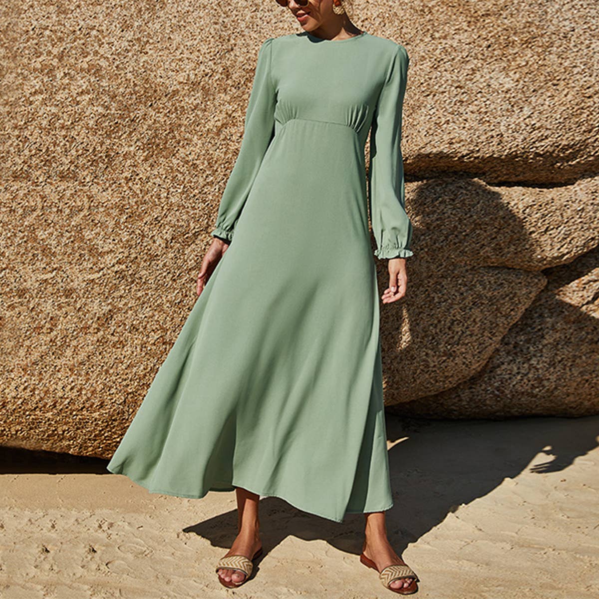 ROUND NECK SOLID COLOR DRESS WITH ELASTIC SLEEVES