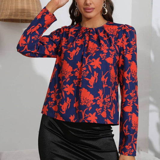 Leisure-style crew-neck long-sleeved shirt