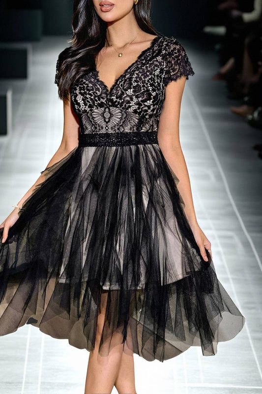 CWDSD10832_V-NECK ELEGANT LACE SHORT SLEEVE MINI DRESS