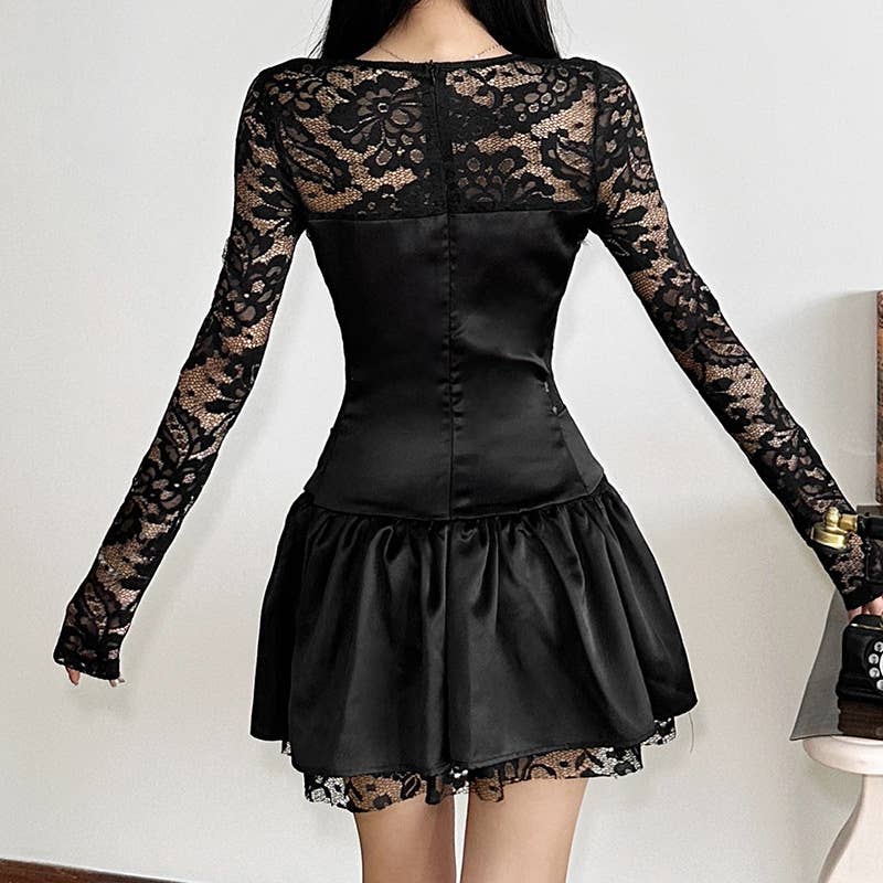 LACE PATCHWORK PLEATED BOW SQUARE COLLAR DRESS