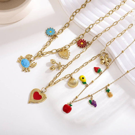 Fashion Steel Necklace with Crab & Heart Charm_CWMM8853