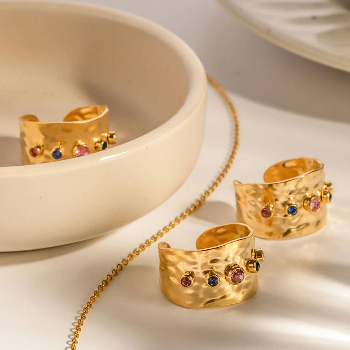 COLORED ZIRCON WIDE PLATE RING