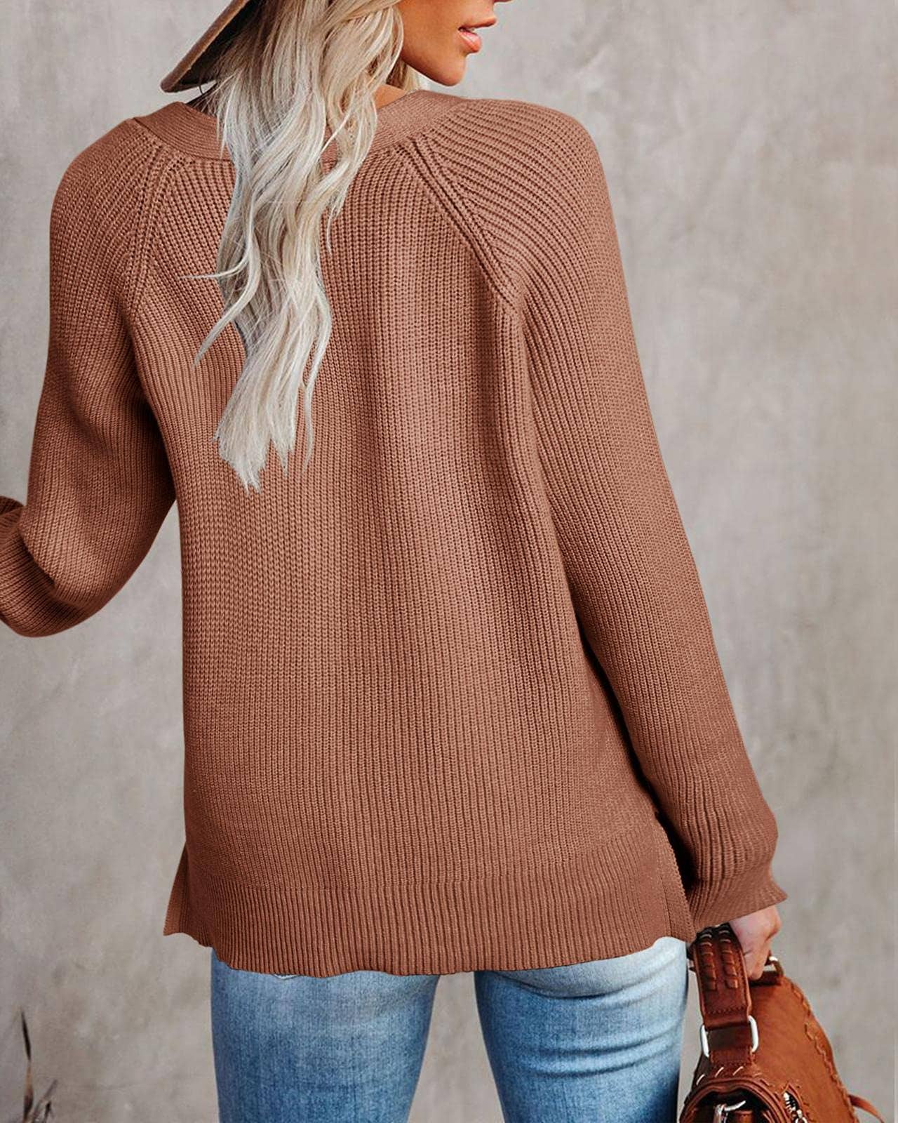 KNIT PULLOVER V-NECK SINGLE BREASTED SWEATER