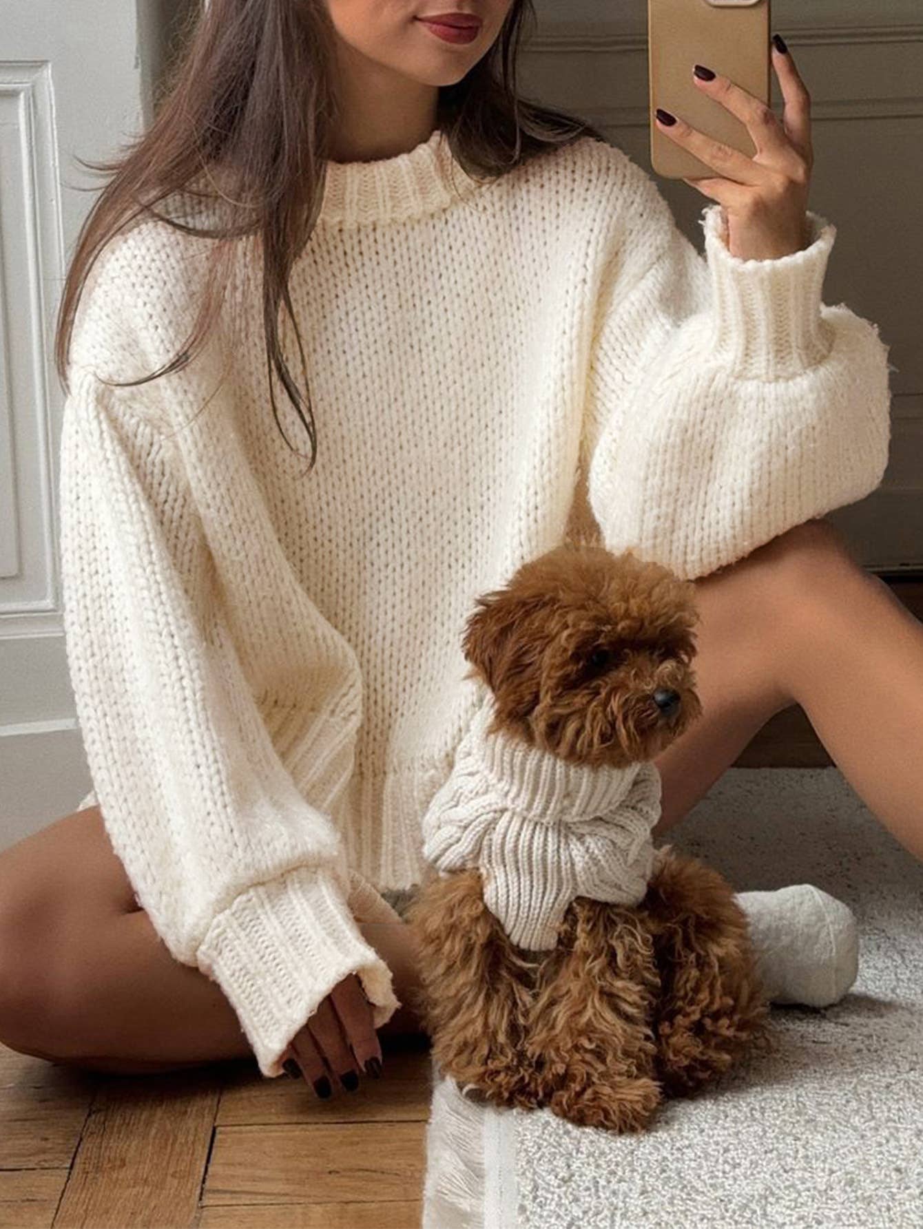 Leisure simple round neck long sleeve sweater