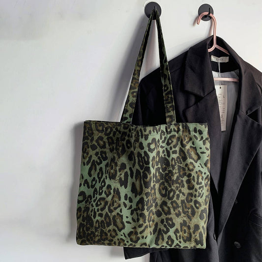 TOTE BAGS CANVAS WITH FASHIONABLE LEOPARD PRINT_CWAB2061