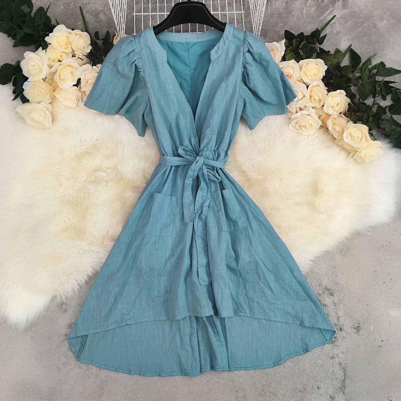 Lace-up V-neck high-waisted wide-swing dress