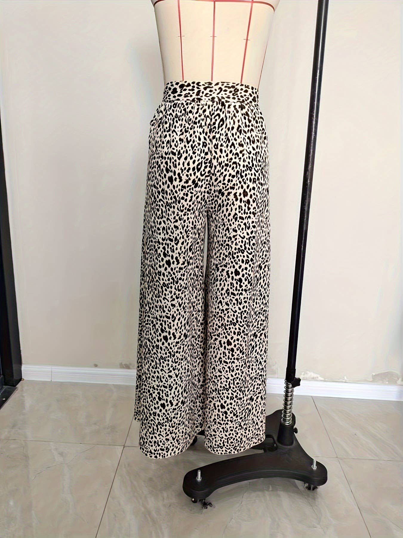 Elastic elastic waist leopard print flared pants