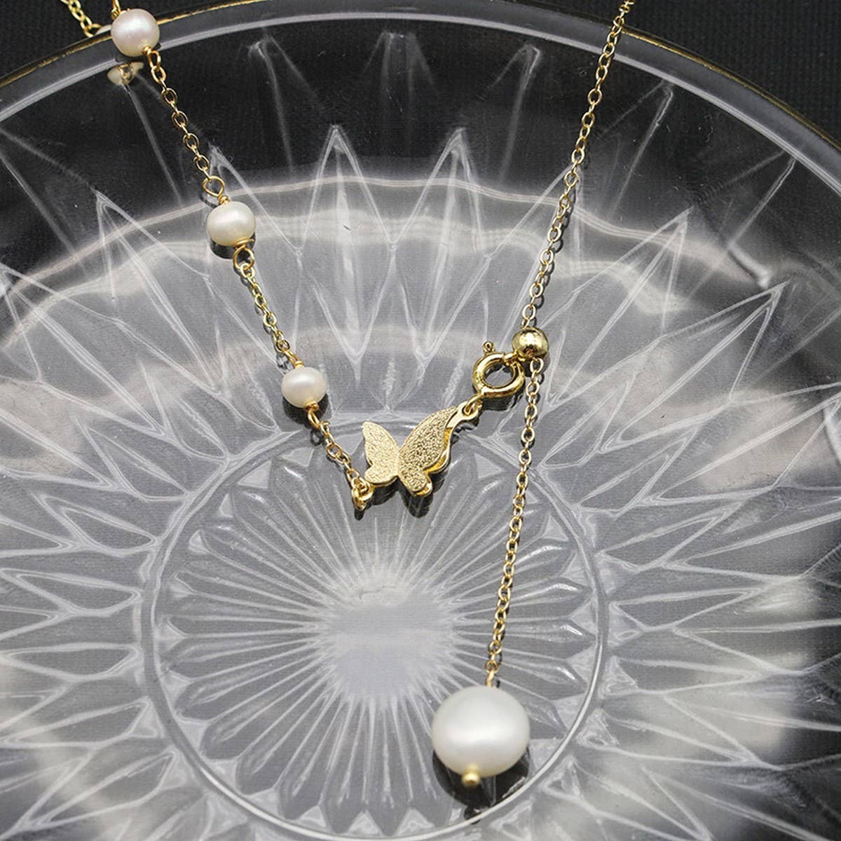 WOMEN'S HIGH-END NATURAL PEARL NECKLACE