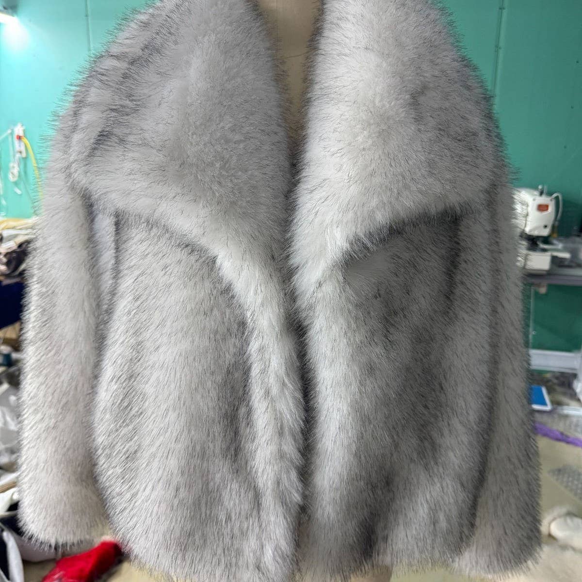 Elegant Faux Fur Jacket Women Winter Short Coat
