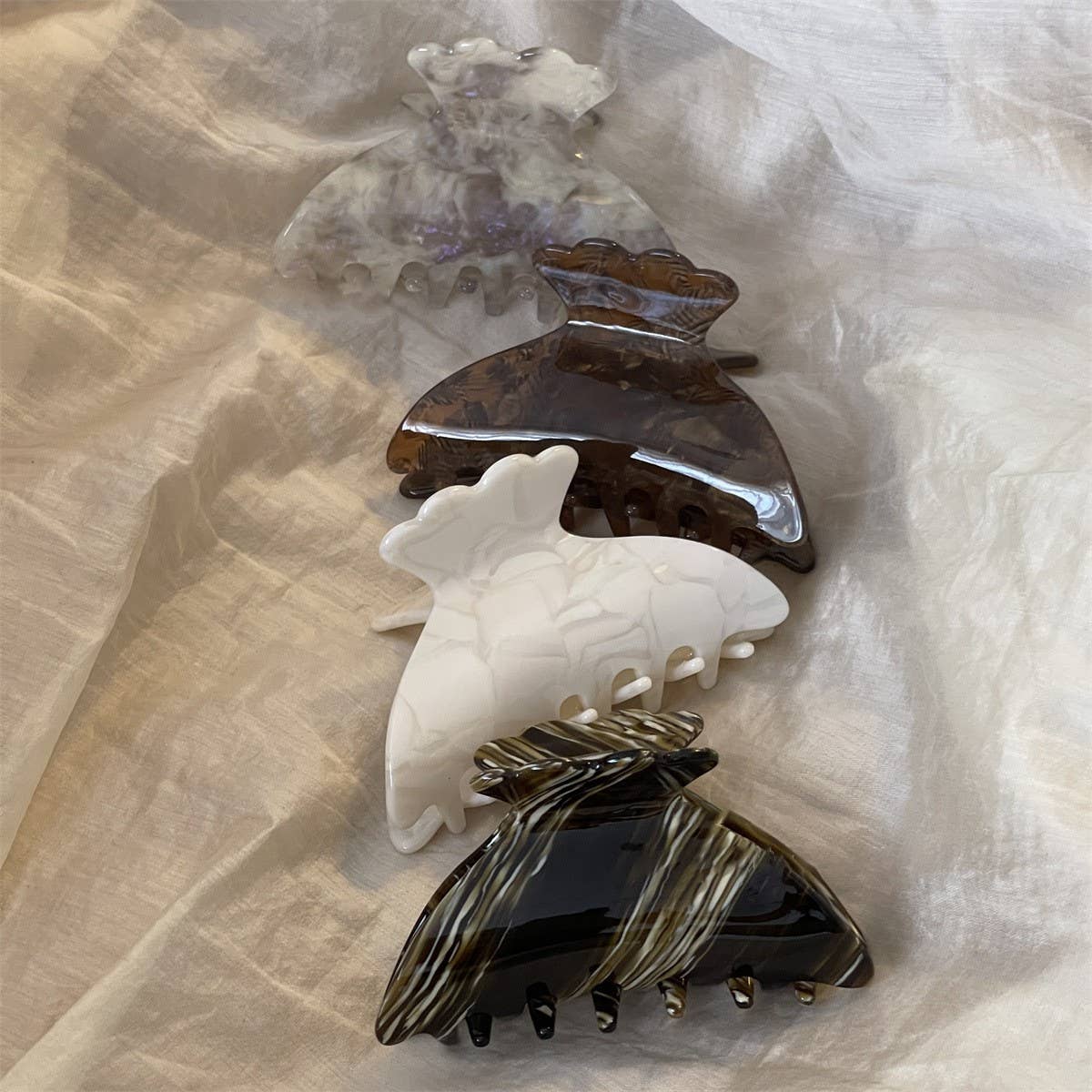 FRENCH THICKENED NICHE HALF-TIED HAIR CLIP