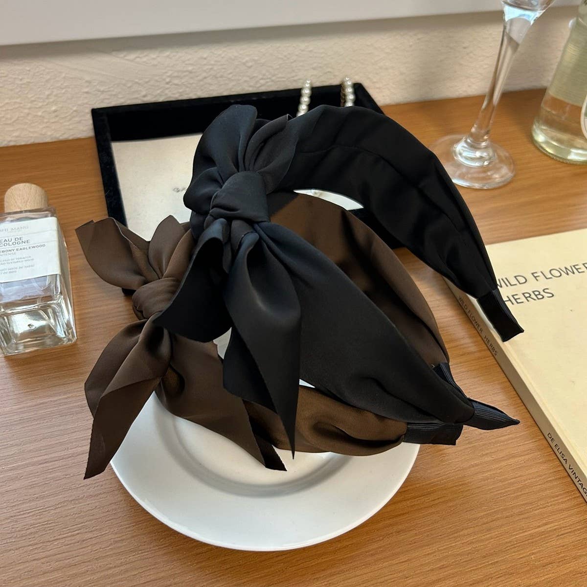 RETRO BOW STYLISH SIMPLE HEADBAND_CWAHA2859