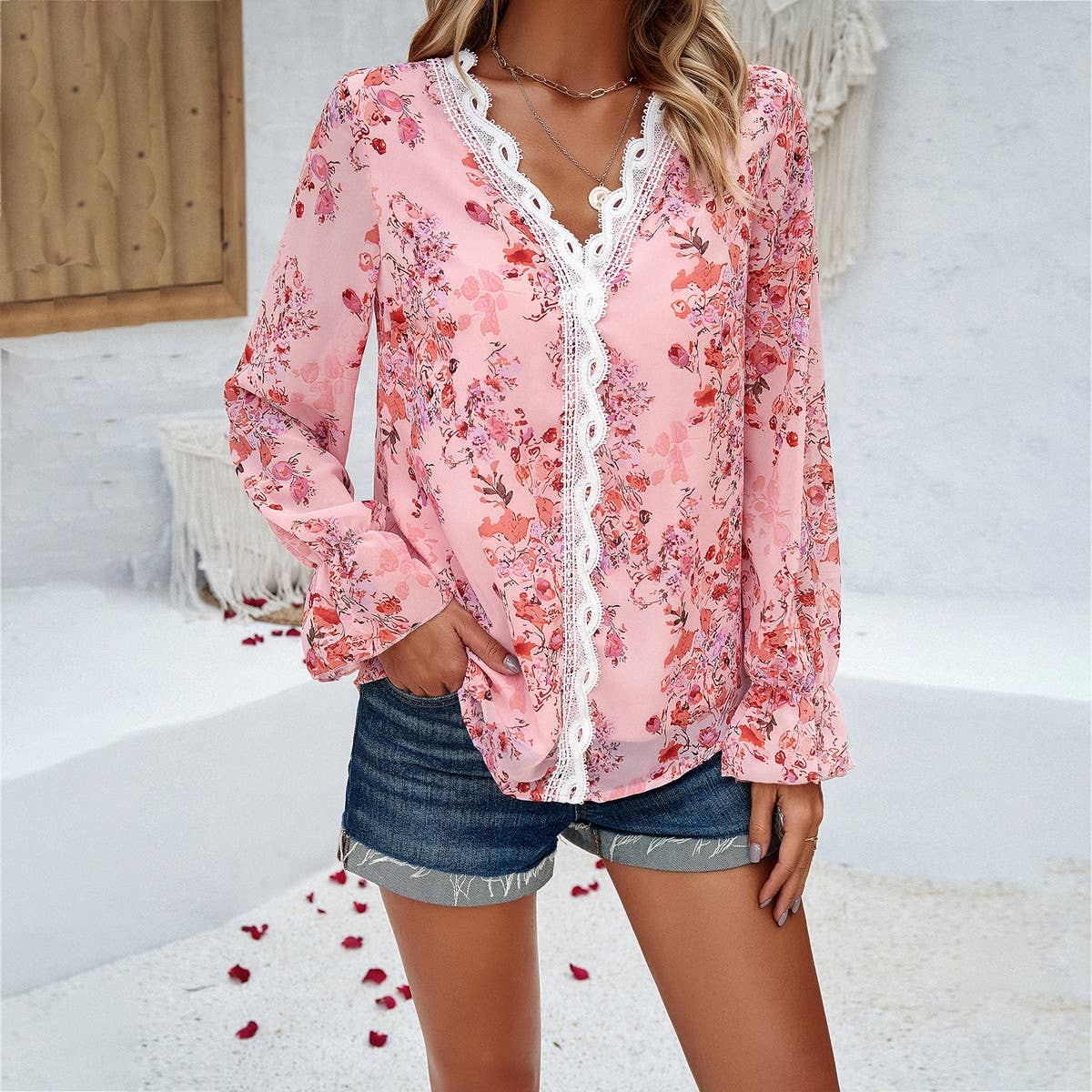 Temperament casual printed long sleeve V-neck shirt