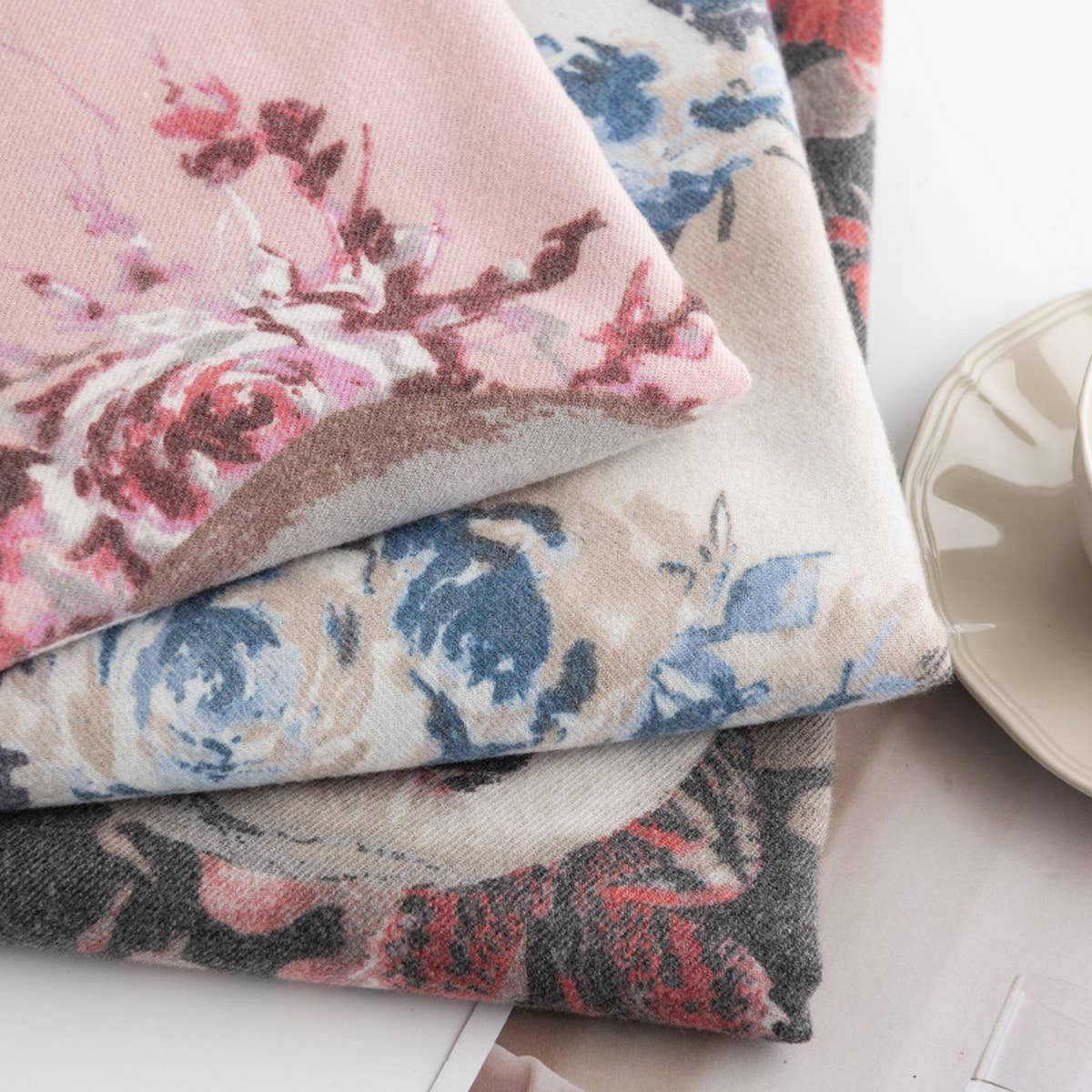 FASHIONABLE WARM SKULL PRINT SCARF