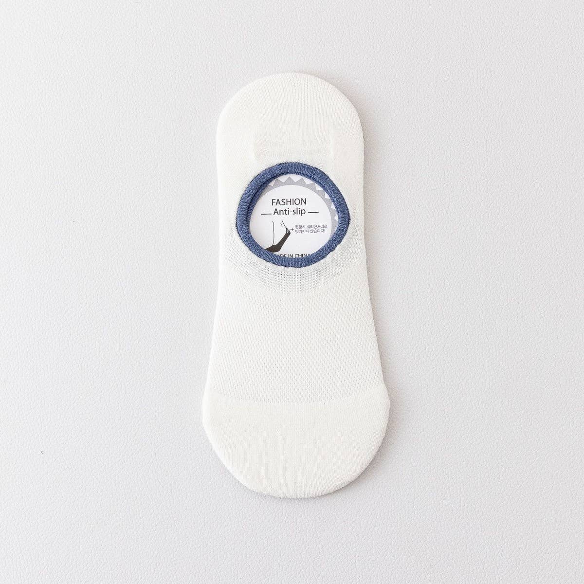 VERSATILE SOLID COLOR COTTON INVISIBLE SOCKS