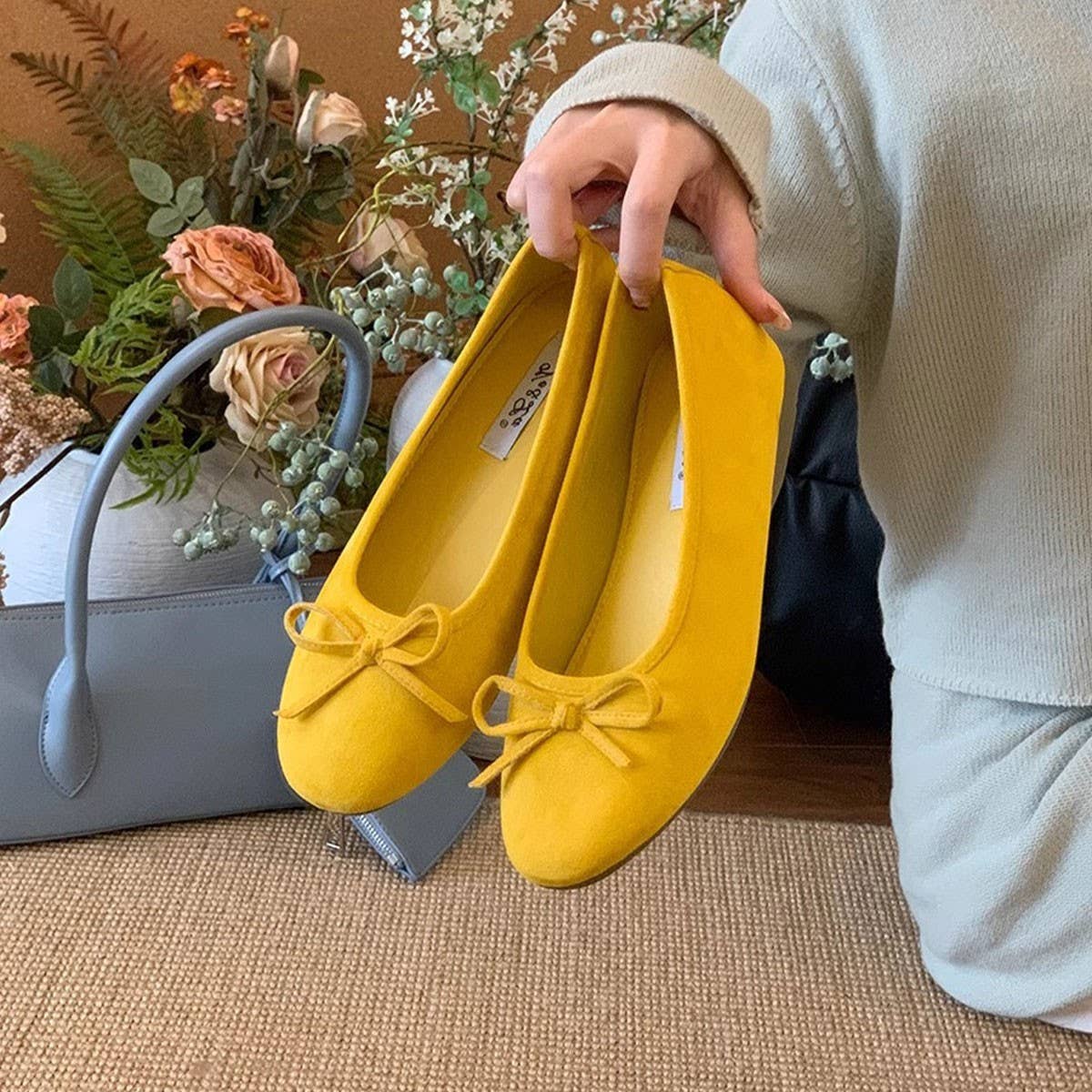 Yellow Platform Slip-On Loafer Vintage Style_CWSHF0142