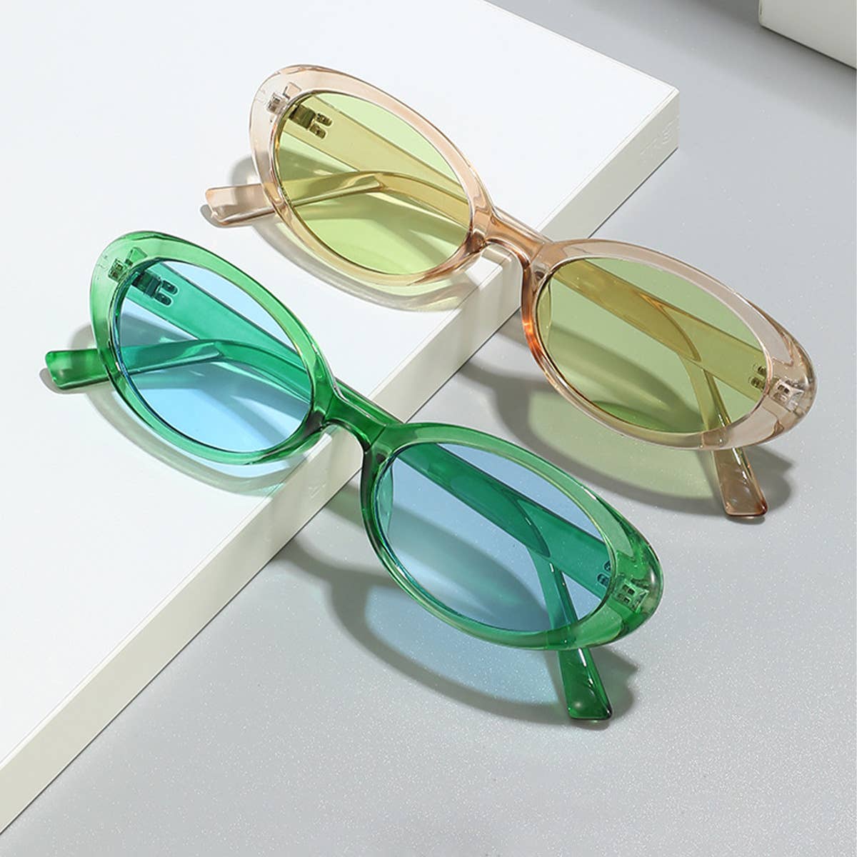 RETRO OVAL SMALL FRAME PERSONALIZED SUNGLASSES_CWASG0530