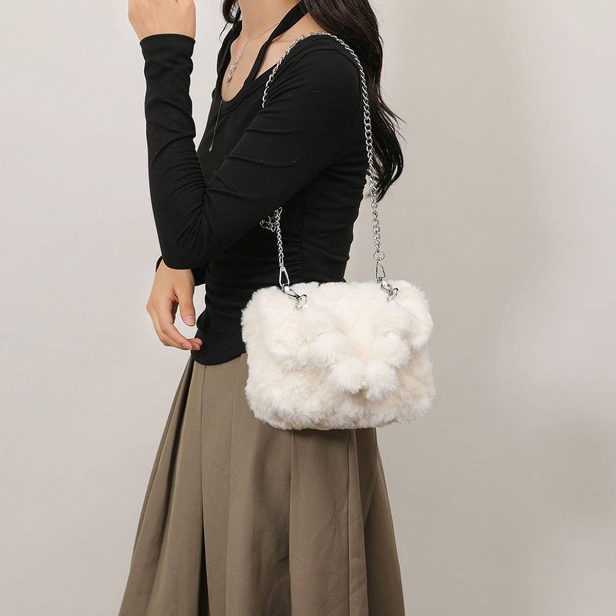 WINTER LAMB WOOL SHOULDER AND CROSSBODY PLUSH BAG_CWAB3952