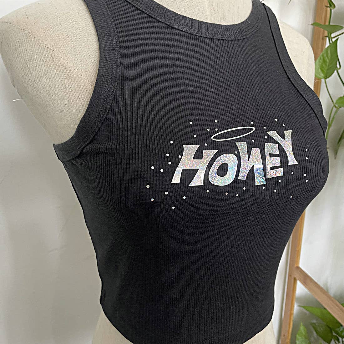 HONEY letter laser glitter crop tank top