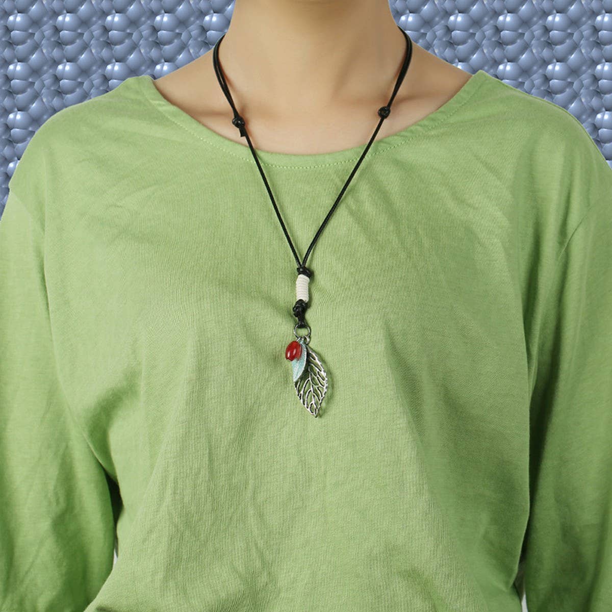 WOMEN'S RETRO GEOMETRIC SWEATER CHAIN