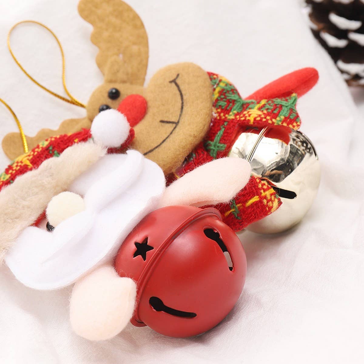CHRISTMAS DECORATIONS DOLLS AND SMALL PENDANTS