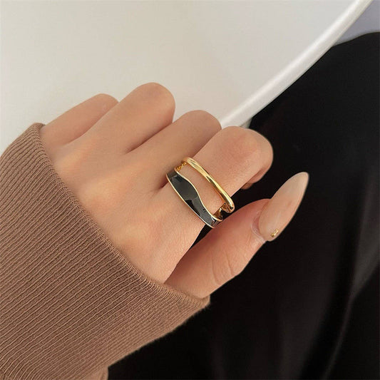 GEOMETRIC CONTRAST INDEX FINGER OPEN RING